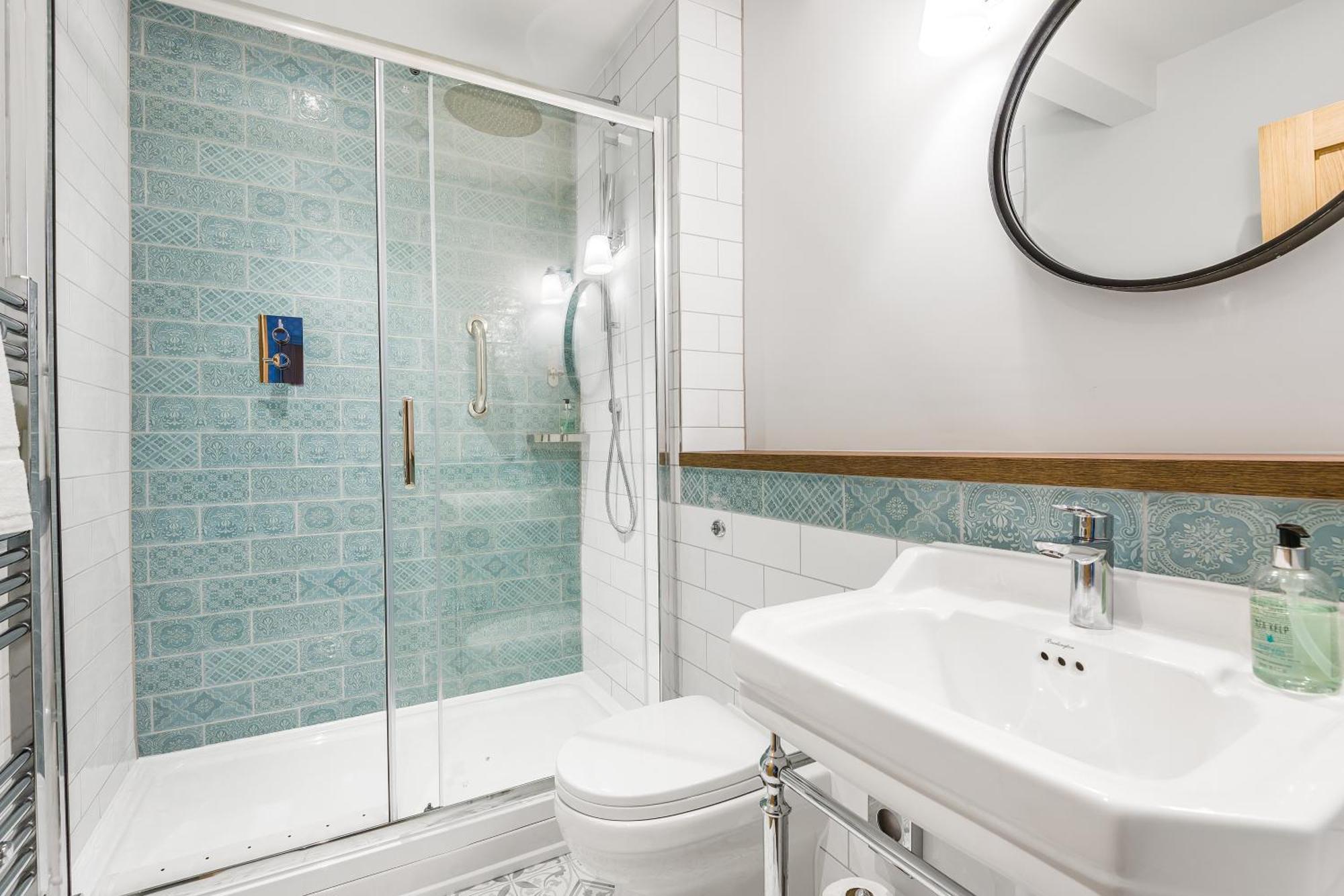 リミントン The Walhampton Arms Bed & Breakfast 部屋 写真